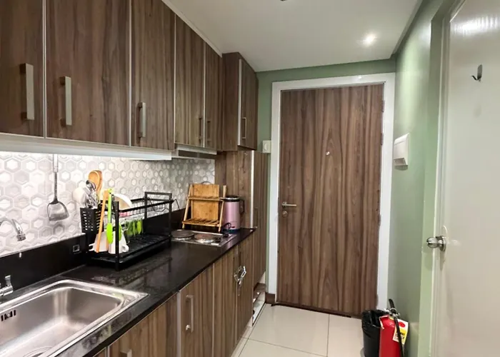 Shell Residences Moa Mall Of Asia-kae G * Manila