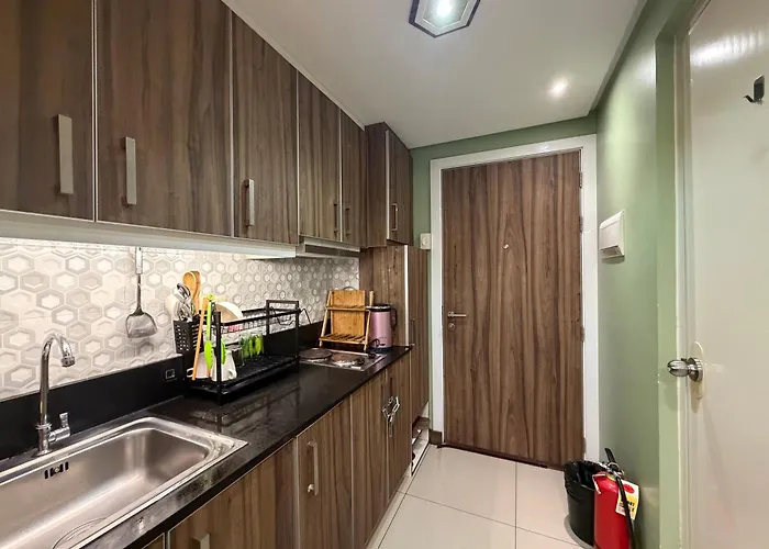Shell Residences Moa Mall Of Asia-kae G